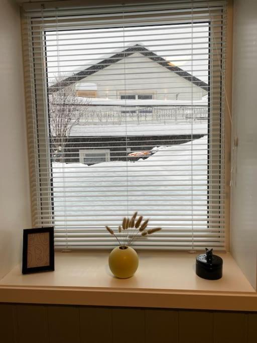 Aurora Apartment Very Close To Cable Car And Sherpatrappa Tromsø Buitenkant foto
